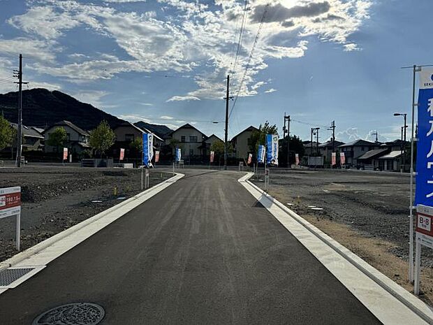 【B-45前面道路】(2024年9月撮影)