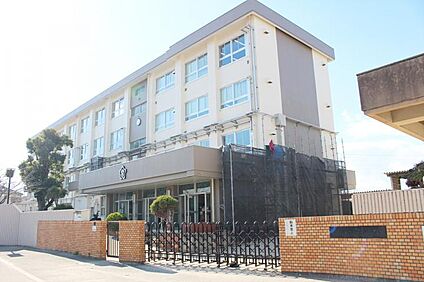 和歌山県立宮小学校 1110m(-)