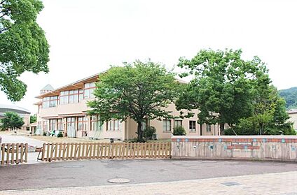 市立桃の木台小学校 880m(-)