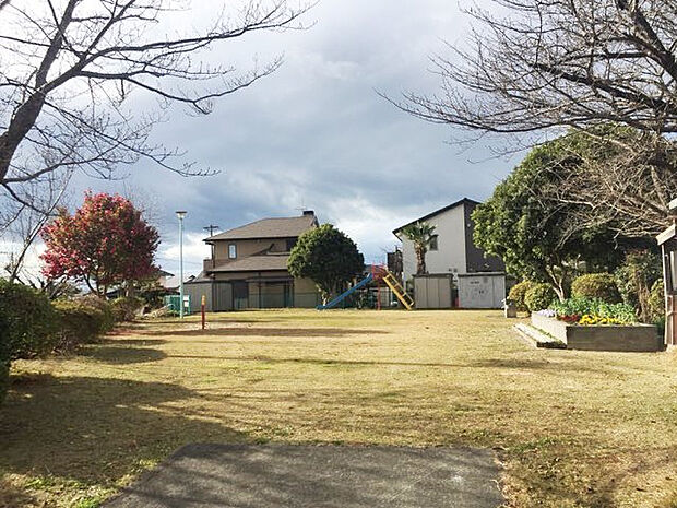 粕谷台1号公園（約230m）