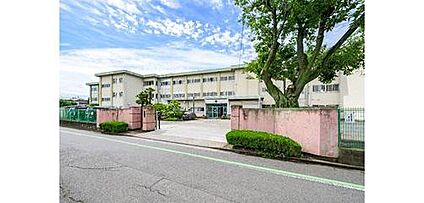 前橋市立大利根小学校 500ｍ(徒歩7分)