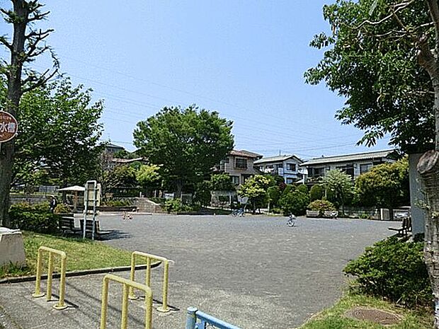鳥が丘第五公園まで660m