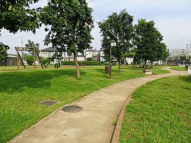 あけぼの公園まで508m