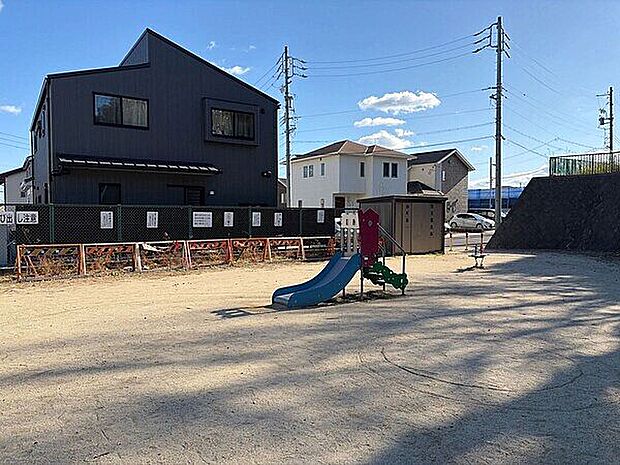 牛毛廻間公園まで444m