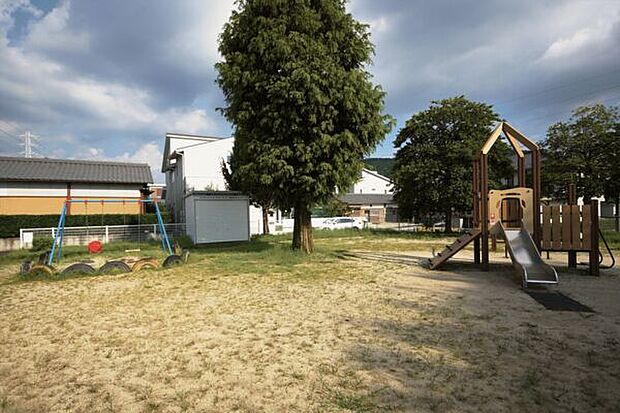 宮前公園まで1265m