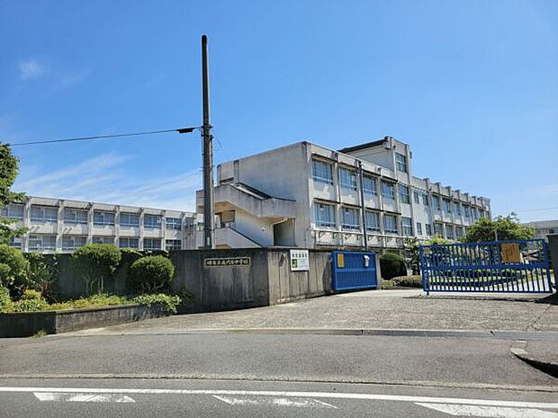 堺市立庭代台中学校まで591m