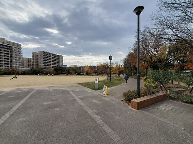 笹原公園まで1269m