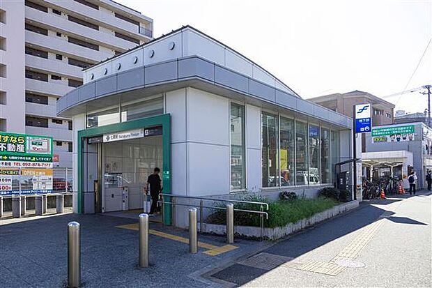 福岡市地下鉄七隈線「七隈」駅まで2880m