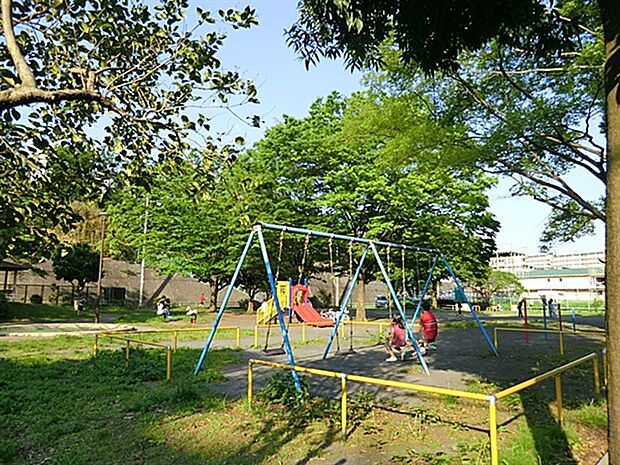 奈良町大田平第二公園まで1006m