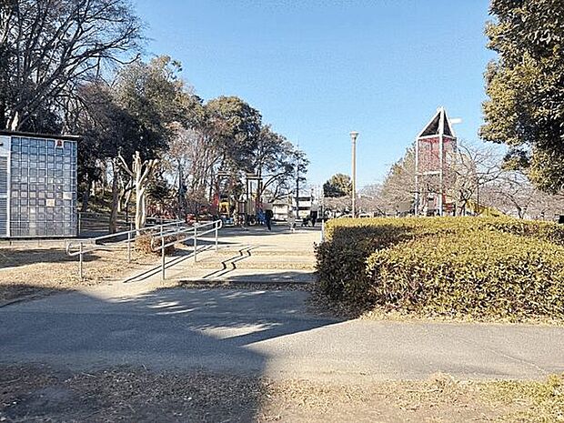 井沼方公園まで496m