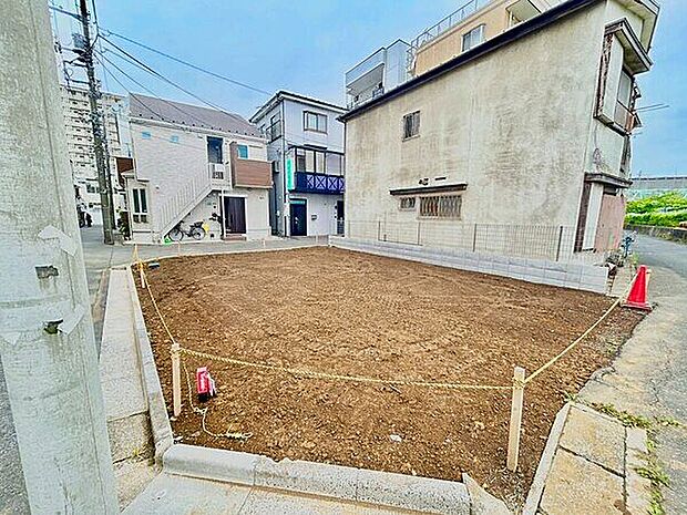 現地（土地）