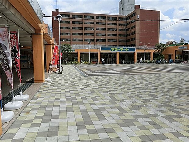 マミーマート芝園店まで558m