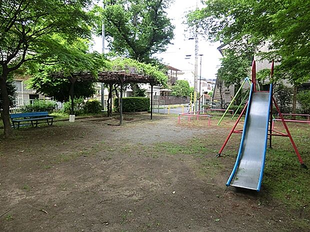 シャラノキ公園まで525m
