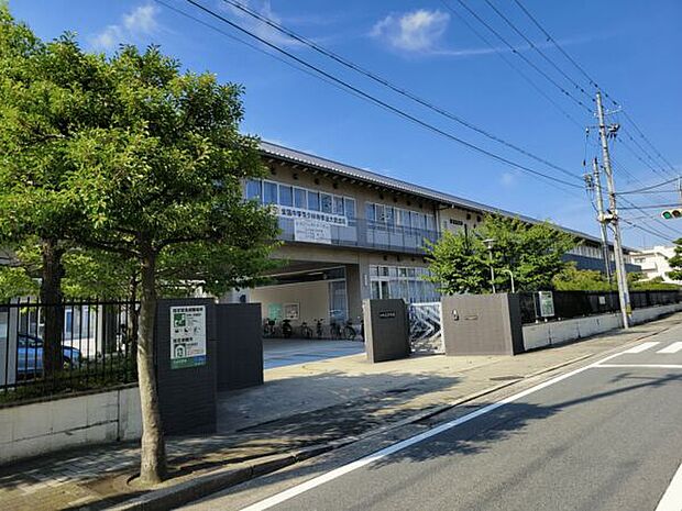 尼崎市立大庄中学校まで1373m