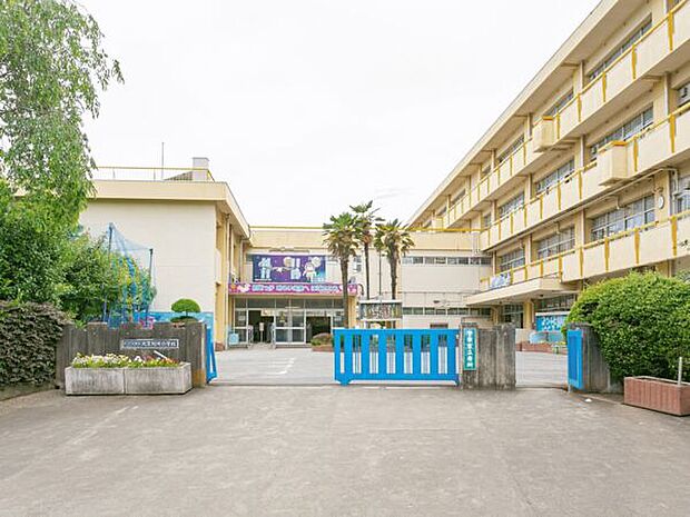 さいたま市立大宮別所小学校まで297m
