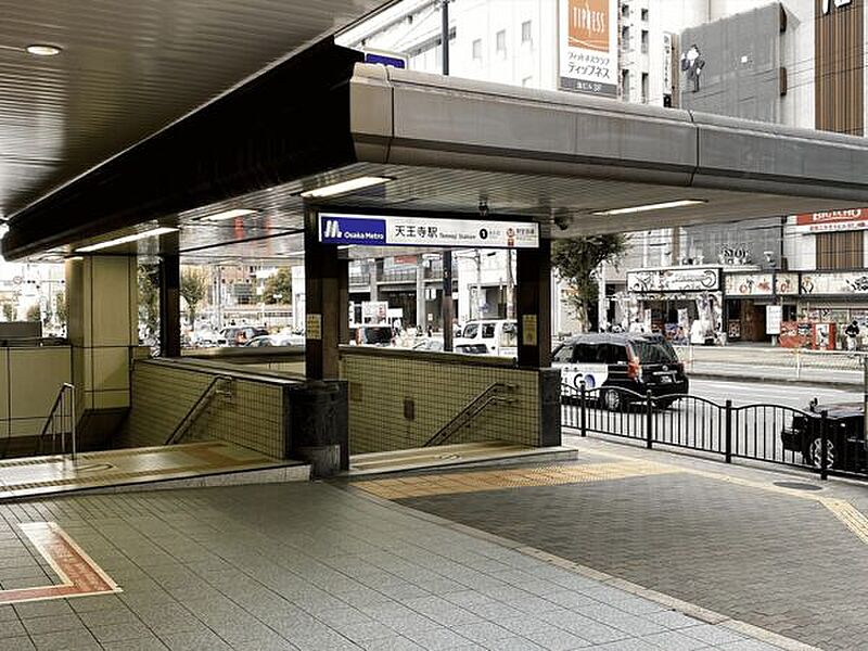 【車・交通】御堂筋線「天王寺」駅