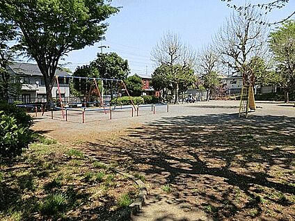柏尾町第二公園 786m