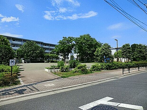 関町風の道公園(約790m)