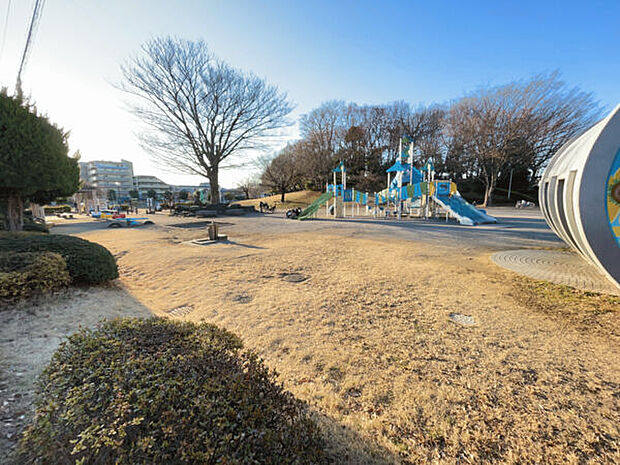 東浦和中央公園(約220m)