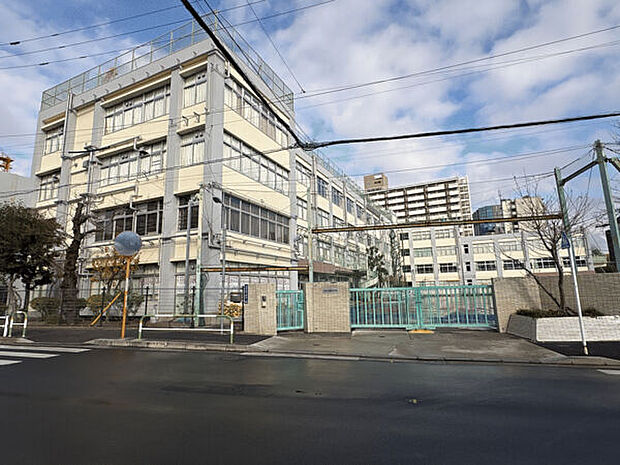 北区立堀船中学校(約270m)