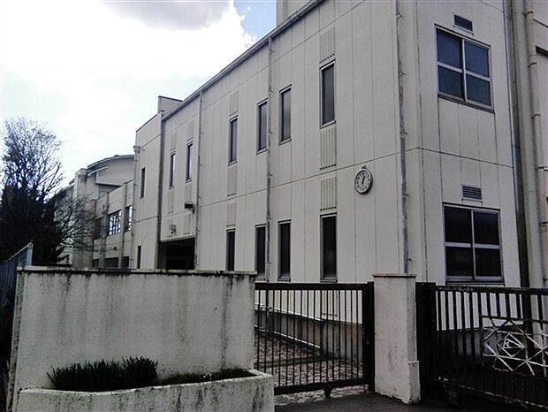 名古屋市立守山西中学校（約1,506m）