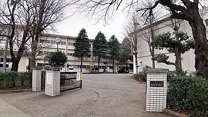 千葉市立稲毛中学校 1282m