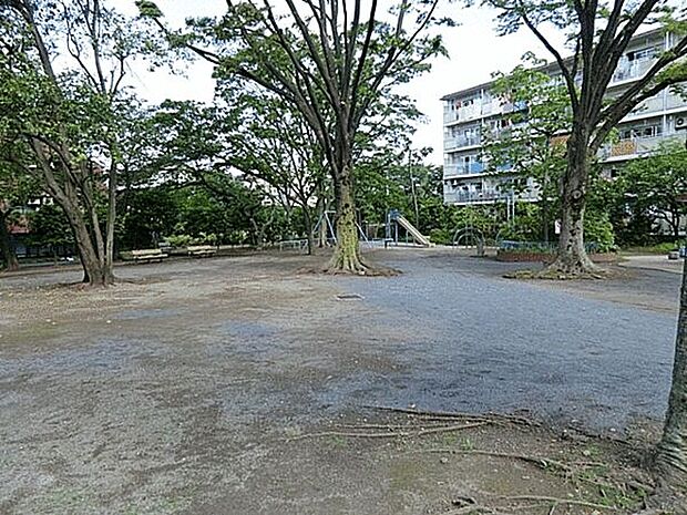 堀船三丁目児童遊園(約721m)