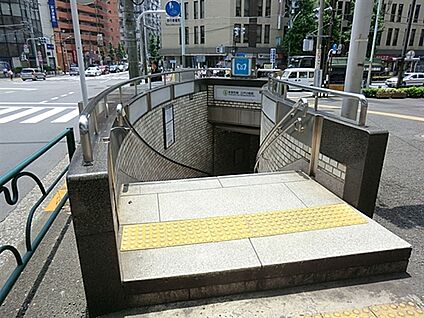 東京メトロ「江戸川橋」駅 1120m