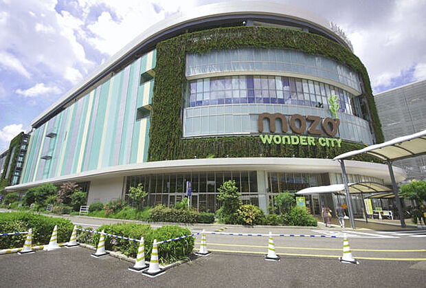 mozoワンダーシティ(約2,202m)