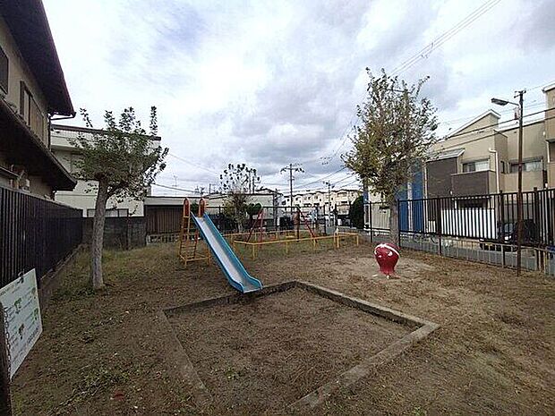 竹渕西4丁目第2公園(約165m)