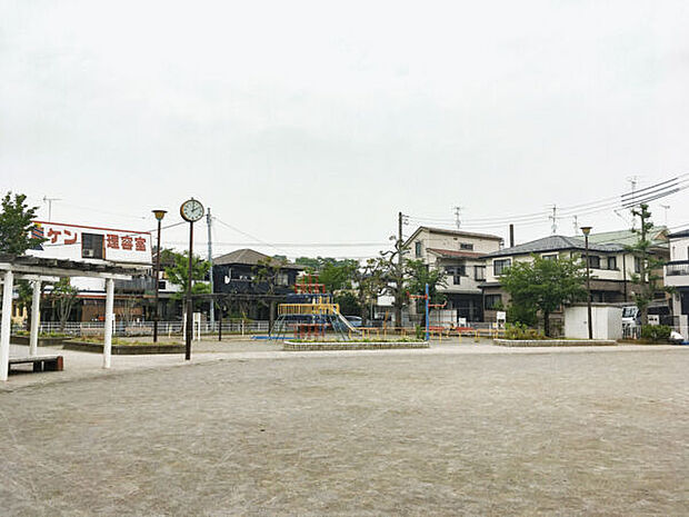 小栗原蓮池公園(約427m)