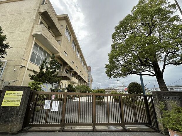 市川市立福栄小学校（約847m）