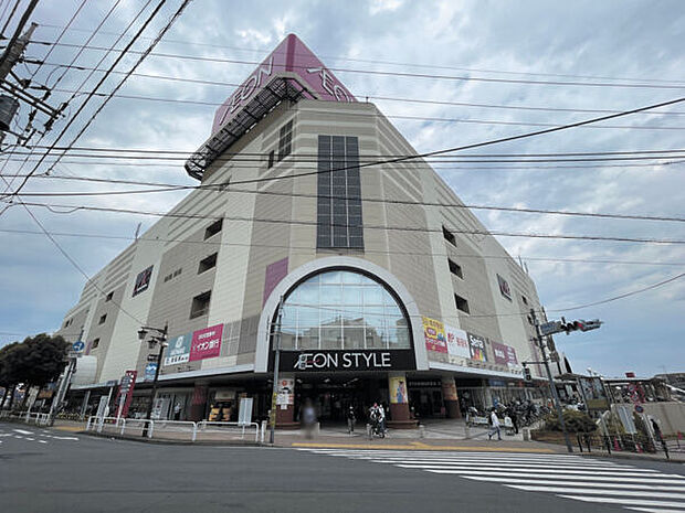 イオン板橋ショッピングセンター（約739m）