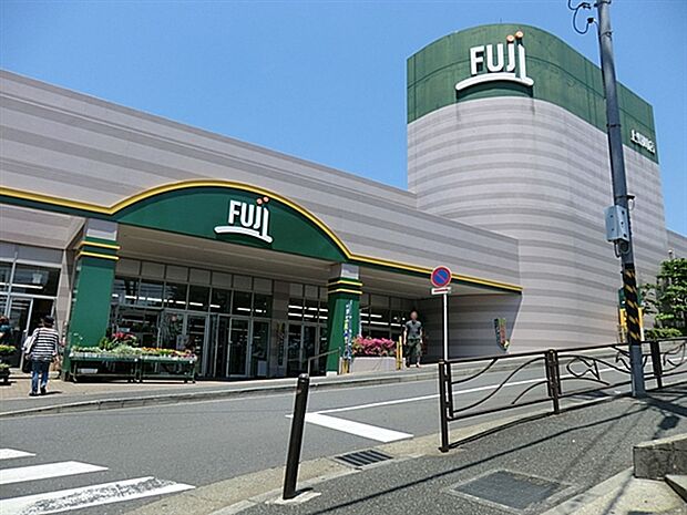 FUJI上野川店(約769m)
