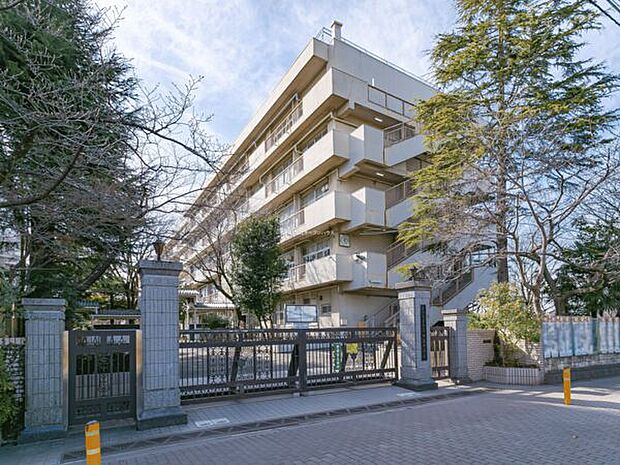 さいたま市立田島中学校（約1,300m）