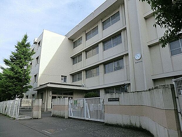 府中市立住吉小学校（約645m）