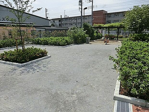 上石神井ちびっこ児童遊園（約1,001m）