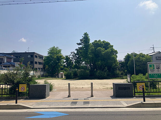 萩の寺公園(約777m)