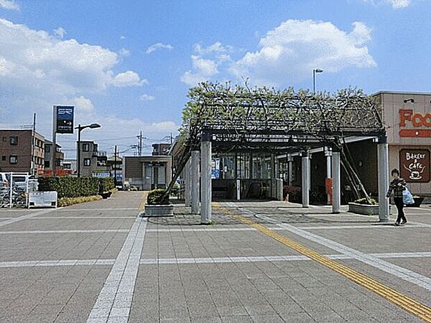 埼玉高速鉄道「戸塚安行」駅（約960m）
