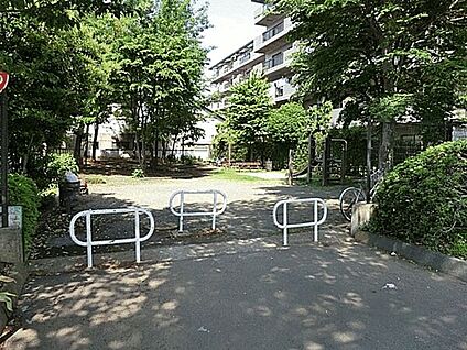 マルエツ瀬谷店 1981m