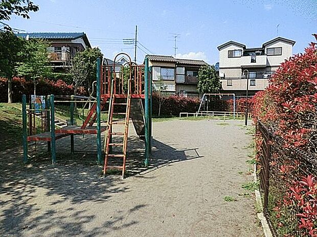 木崎4丁目公園（約1,062m）