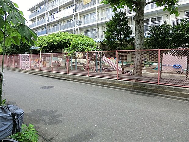 練馬区立上石神井第三保育園（約571m）