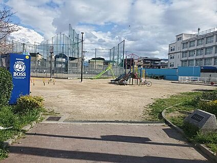 泉尾浜公園 828m