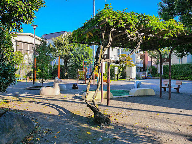 市野倉南児童公園（約480m）