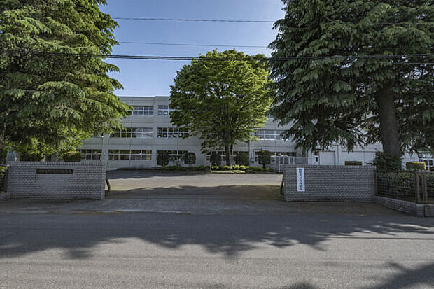 伊勢崎市立北第二小学校(約444m)