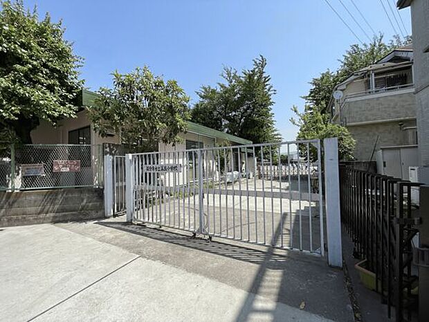 国分寺市立第五小学校(約857m)