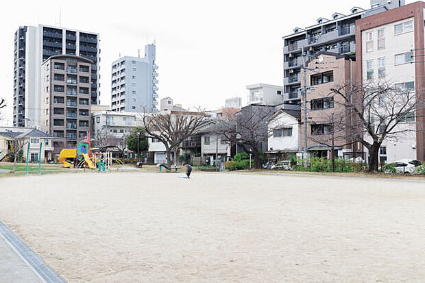 小柳公園(約415m)