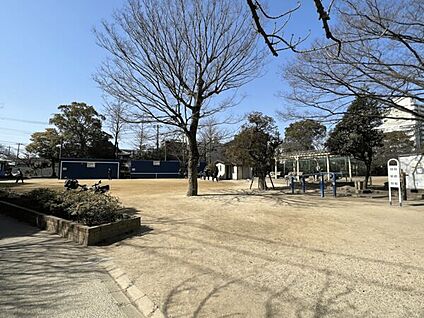 船堀スポーツ公園 590m