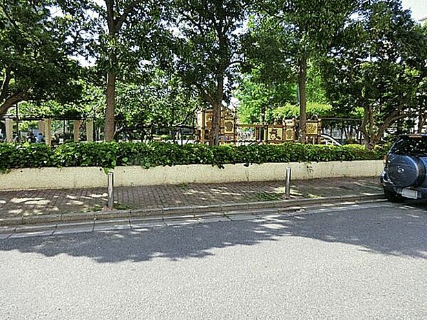 西瑞江公園（約1,359m）