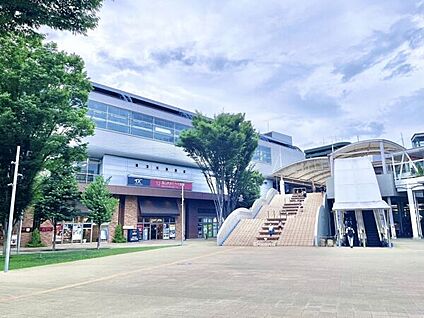 つくばエクスプレス「流山おおたかの森」駅 1200m